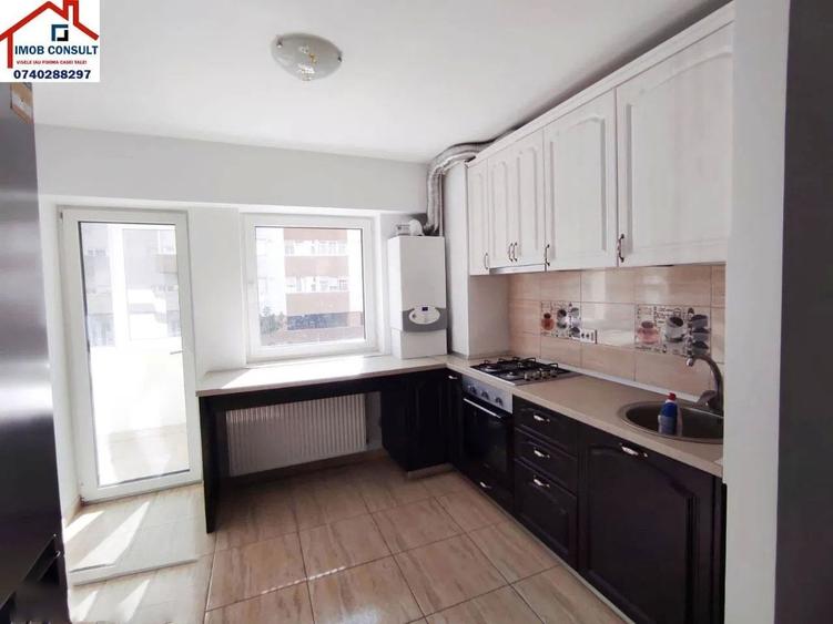 Apartament cu 3 camere decomandat în Nord