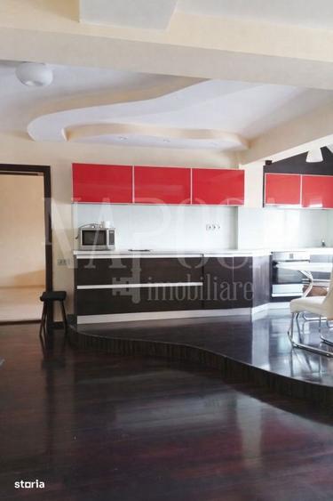Apartament cu 3 camere în Decebal