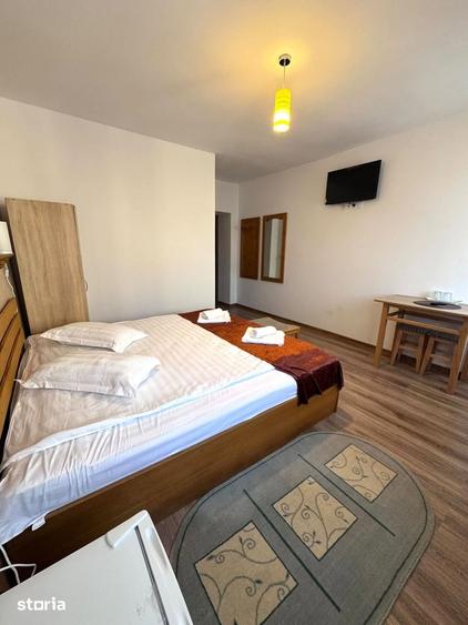 Casă cu 4 camere cu Teren 1400 Mp în Brateiu