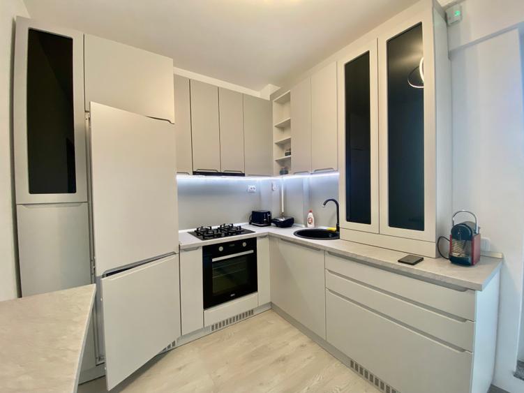 Apartament cu 3 camere decomandat în Nord
