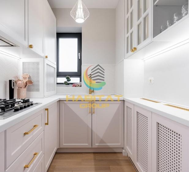 Apartament cu 3 camere semidecomandat, mobilat în Tineretului