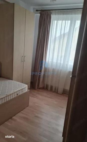 Casă cu 4 camere în Ghencea