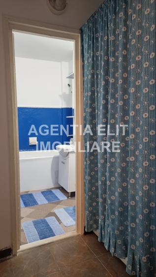 Apartament cu 2 camere semidecomandat, mobilat în Central