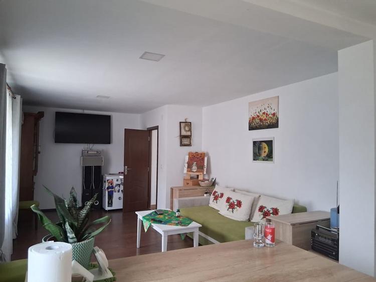 Casă individuală cu 4 camere cu Canalizare în Sânmihaiu Român