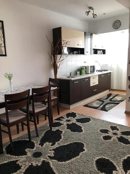 Apartament cu 2 camere semidecomandat în Nufărul