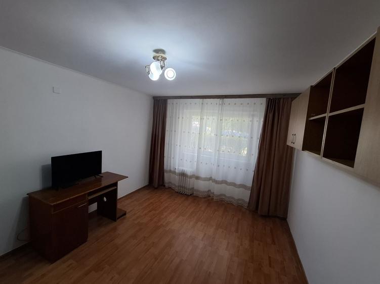 Garsonieră semidecomandată în CET