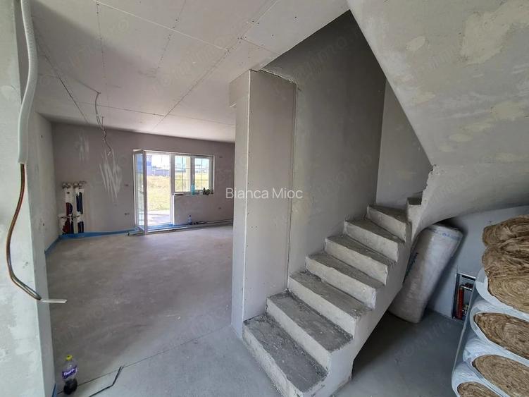 1 2 Duplex. Langa Lidl. Asfalt. Toate utilitatile.