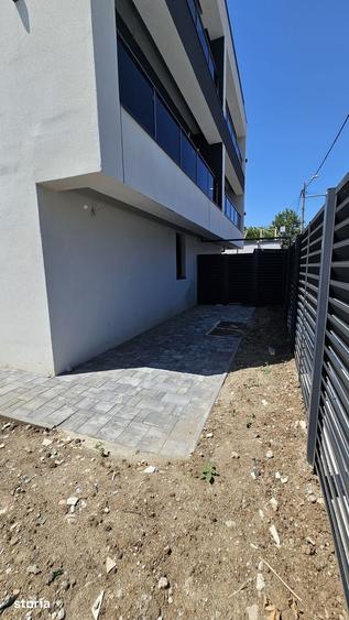 Garsonieră în Apărătorii Patriei