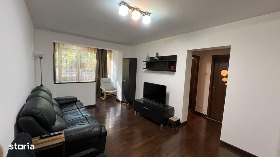 Apartament cu 2 camere semidecomandat în Constructorilor