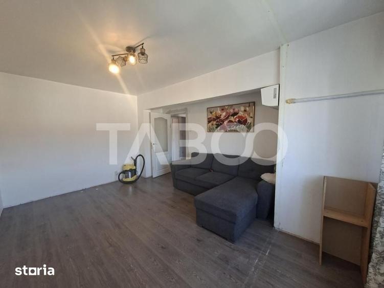 Apartament cu 2 camere decomandat în Ștrand