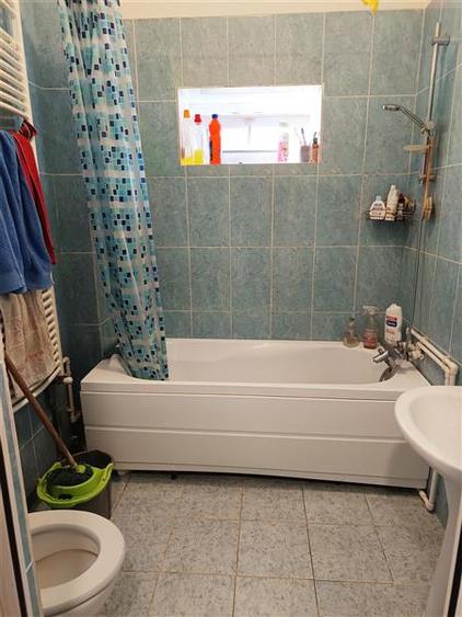 Casă individuală cu 3 camere cu Canalizare în Pojejena