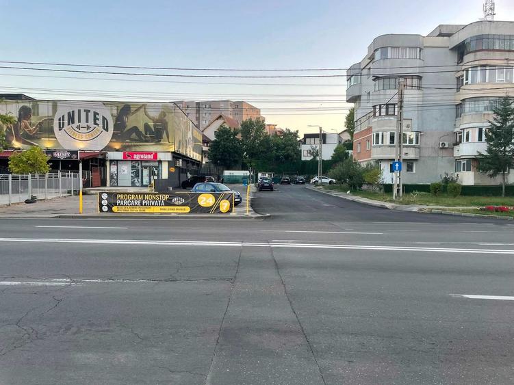 Garsonieră decomandată în Central