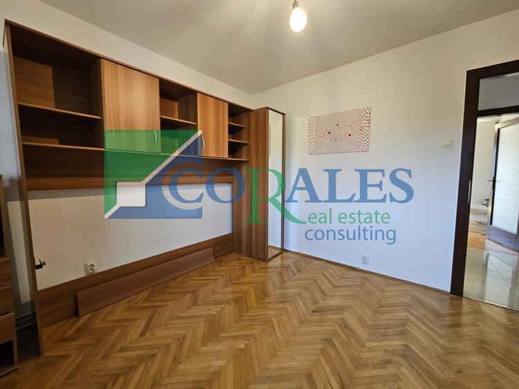 Apartament cu 2 camere decomandat, mobilat în Bucovina