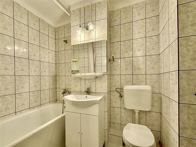 Garsonieră semidecomandată în 3 Insule
