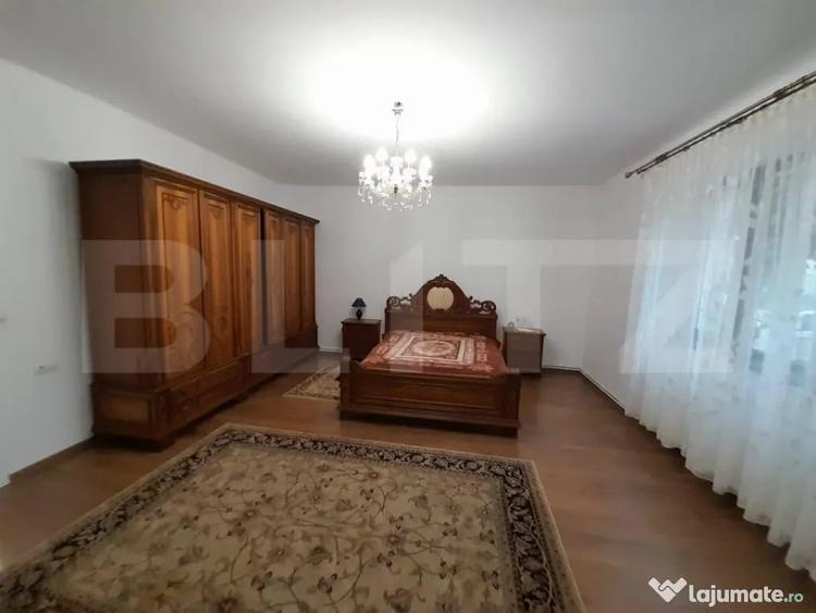 Casă cu 5 camere cu Teren 437 Mp în Central