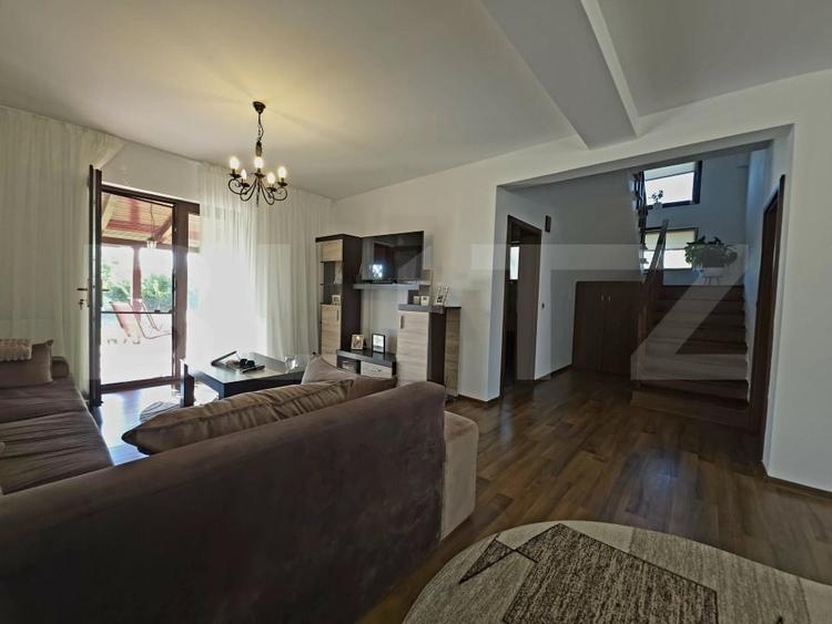 Casă individuală cu 4 camere cu Teren 721 Mp în Săcălaz