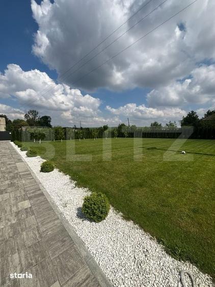 Casă cu 4 camere cu Teren 1550 Mp în Central