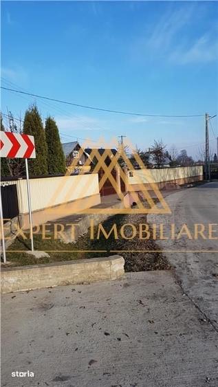 Casă cu 4 camere cu Teren 3500 Mp în Central