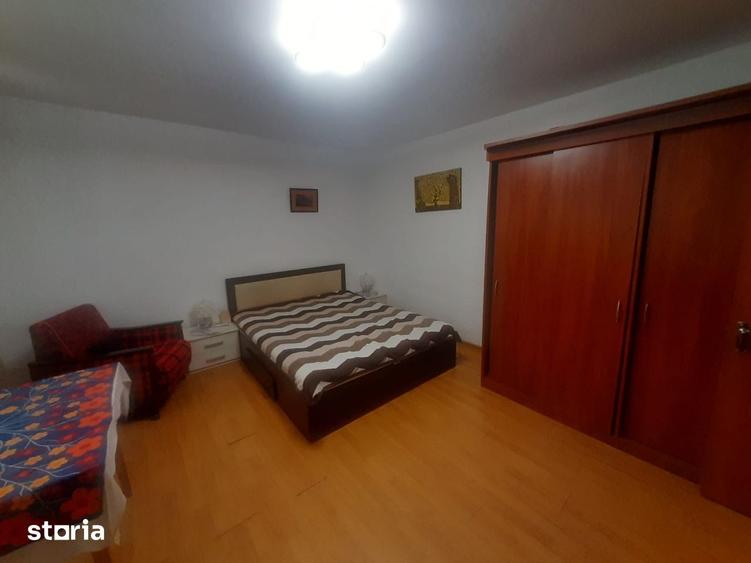 Garsonieră decomandată în Drumul Taberei