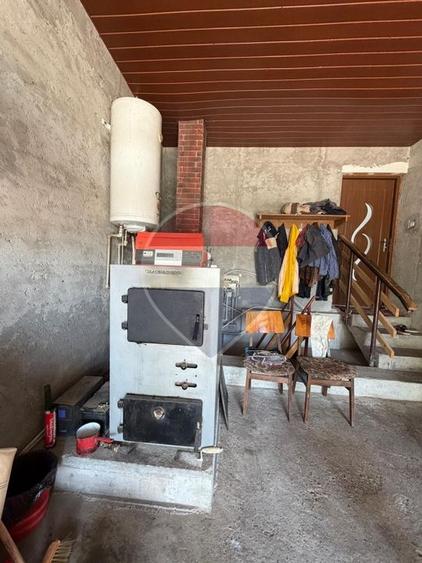Casă individuală cu 4 camere cu Teren 720 Mp în Vânători