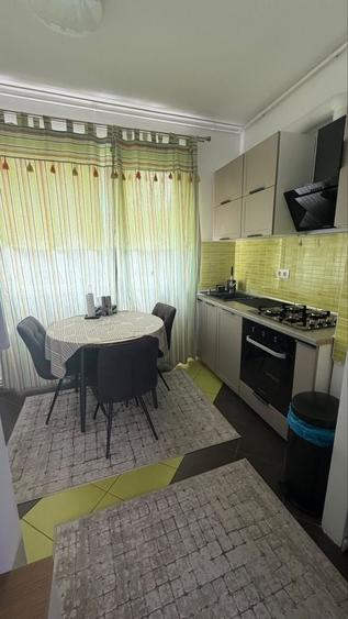 Apartament cu 2 camere decomandat în Drumul Carului