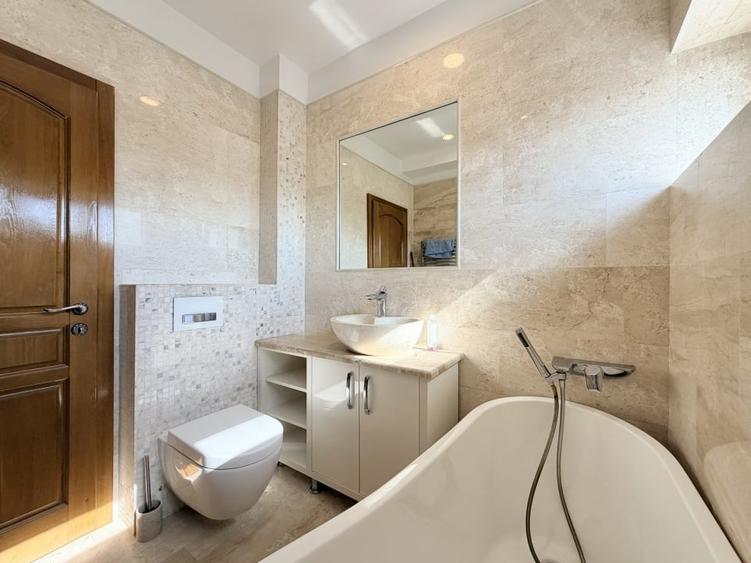 Inchiriere Apartament 3 camere, zona The Office, optional parcare - 14