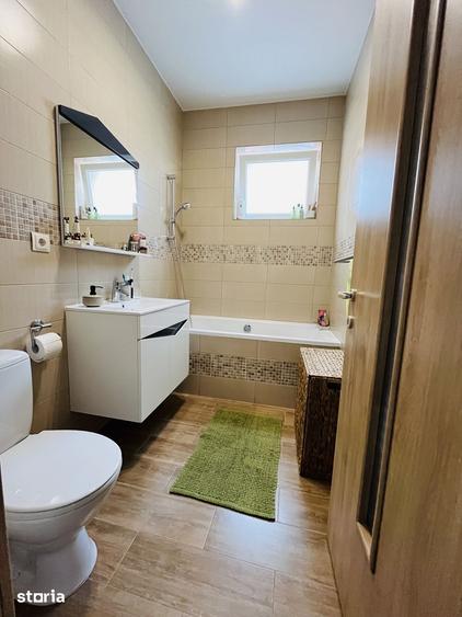 Apartament cu 3 camere decomandat în Șelimbăr