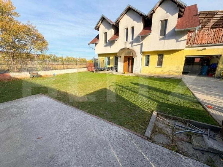Casă cu Teren 498 Mp în Jucu
