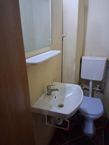 Apartament cu 3 camere decomandat în Agigea