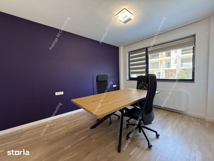 Apartament cu 3 camere în Aradului