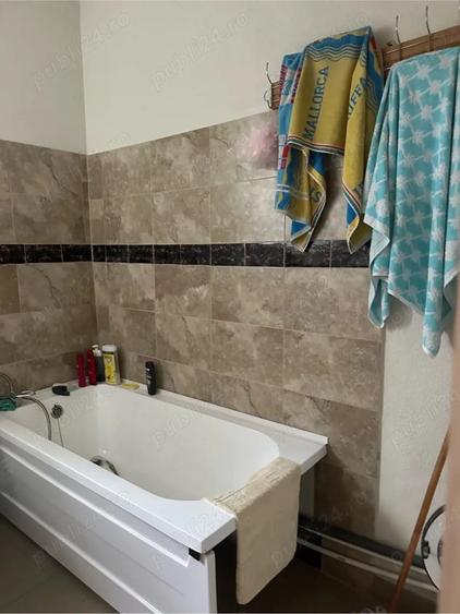 Casă cu 4 camere cu Teren 630 Mp în Ilia
