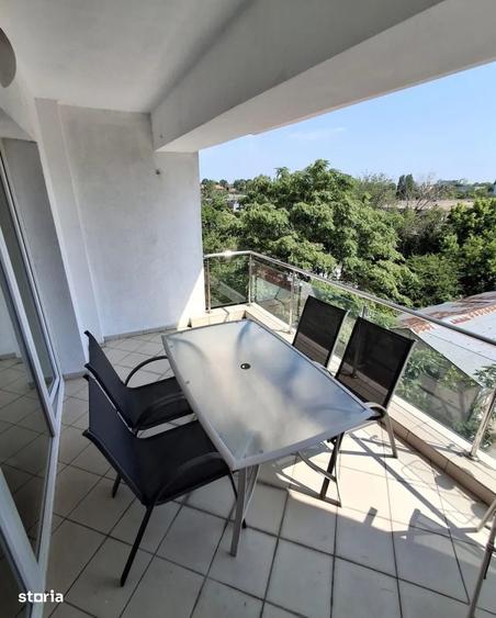Apartament cu 3 camere în Pajura