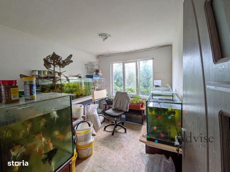 Apartament cu 4 camere decomandat în Dârste