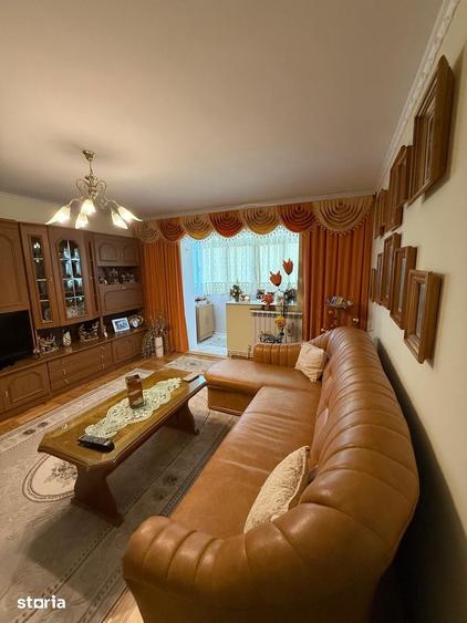 Apartament cu 2 camere semidecomandat în George Enescu