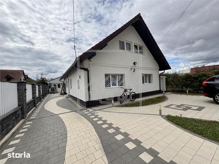 Casa individuala, 812 mp teren, mobilata si utilata, 225 mp utili, Sib - 1