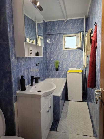 Apartament cu 2 camere decomandat în Panduri