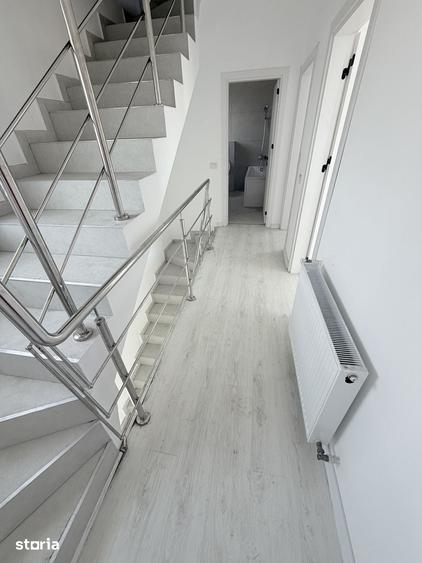 Casă cu 3 camere cu Teren 230 Mp în Central