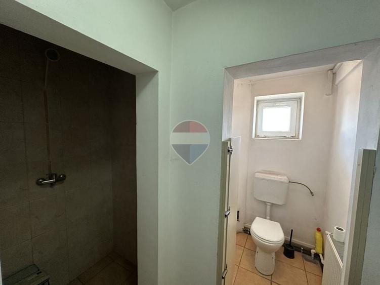 Birou, de 115 mp, în 6 Vânători
