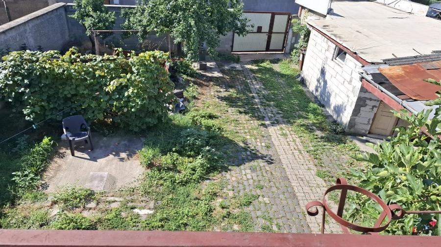 Casă individuală cu 5 camere cu Teren 567 Mp în Mihai Bravu