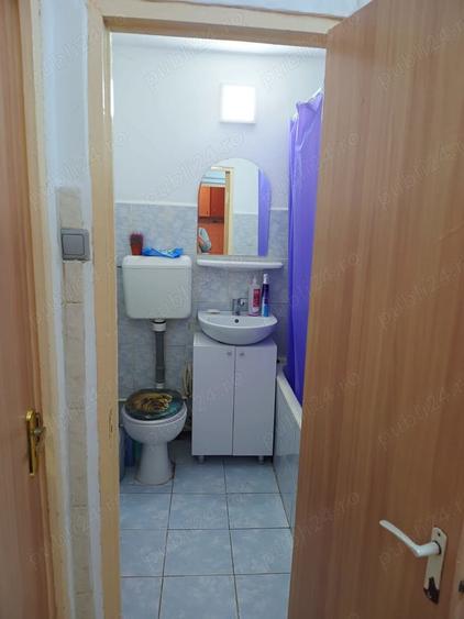 Apartament cu 2 camere decomandat în Războieni