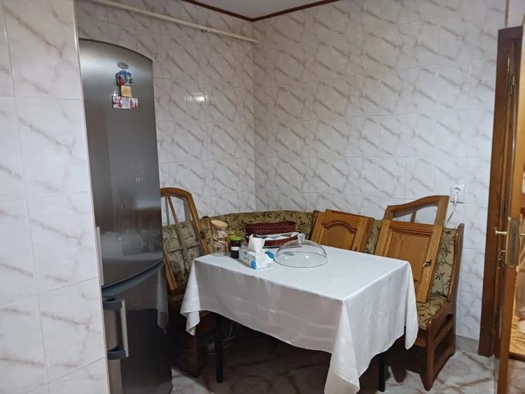 INCHIRIERE APARTAMENT 2 CAMERE STR OPANEZ - 3