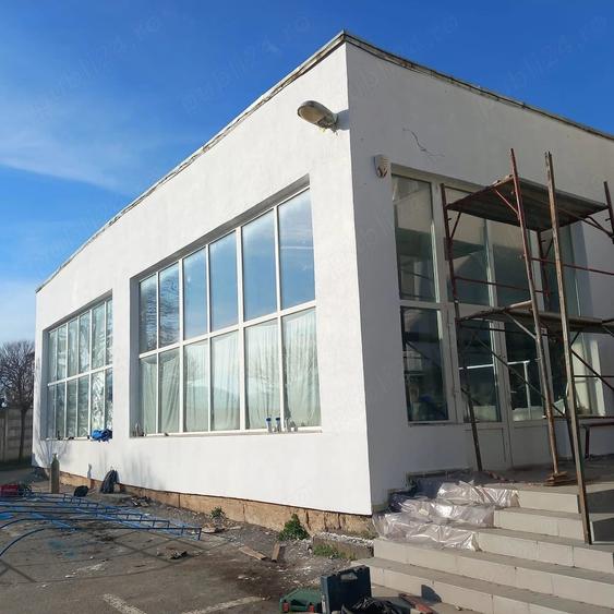Spațiu comercial, de 390 mp, în Central