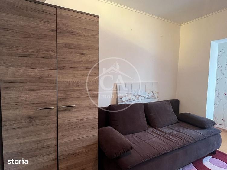 Apartament cu 3 camere decomandat în Rogerius