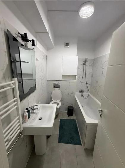 Apartament cu 2 camere decomandat în Central