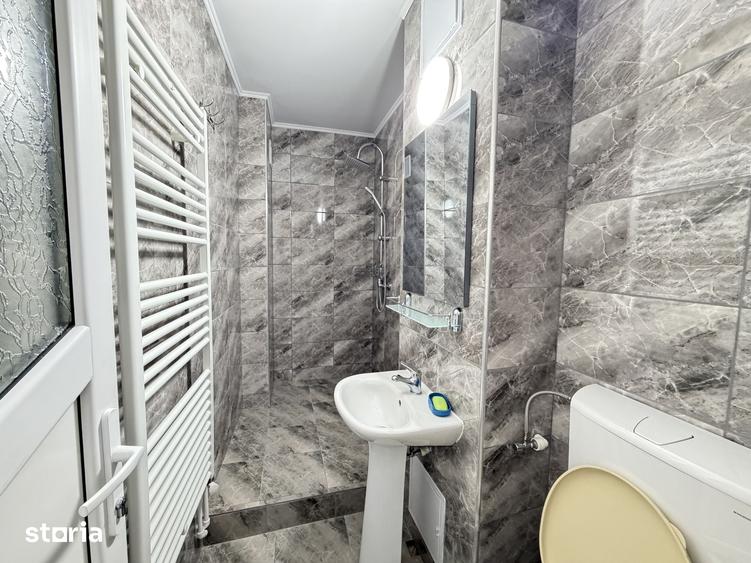 Garsonieră decomandată în Central