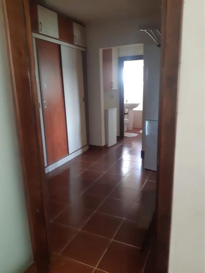 Apartament cu 2 camere decomandat în Dancu