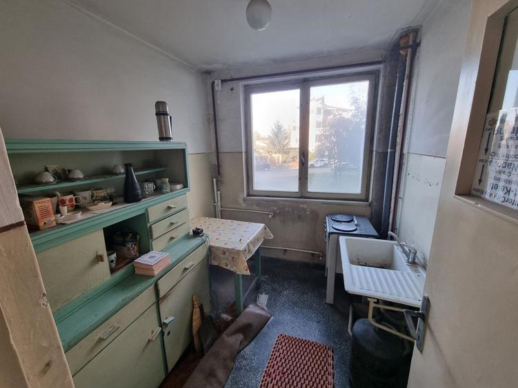 Apartament cu 2 camere semidecomandat în Abator