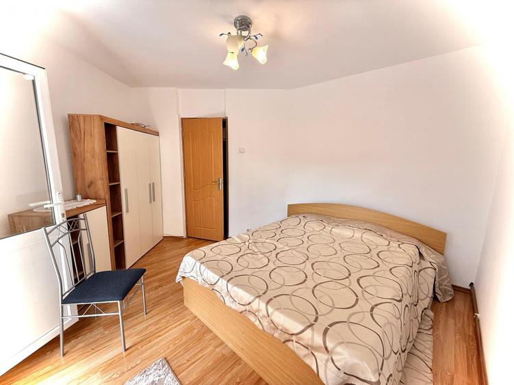Apartament cu 2 camere decomandat, mobilat în Nicolina