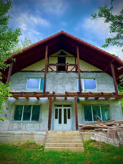 Casă cu 4 camere în Homorod