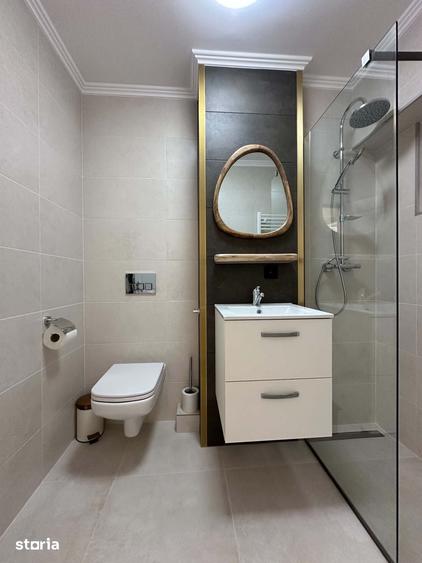 Apartament cu 3 camere decomandat în Micro 15
